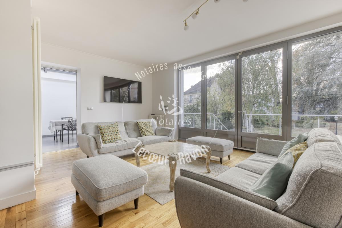 Maison 10 pièces 290 m² · à Enghien-les-Bains · 290 m² · 1 596 500 €