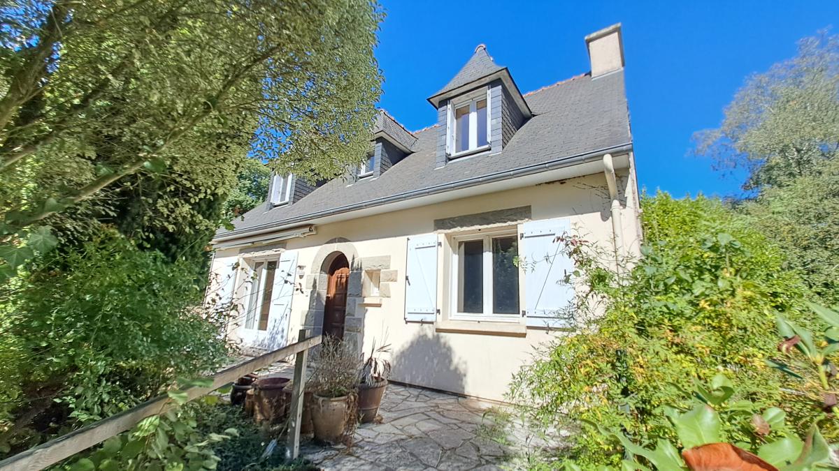 Maison 5 pièces 130 m² · à Saint-Brandan · 130 m² · 213 425 €