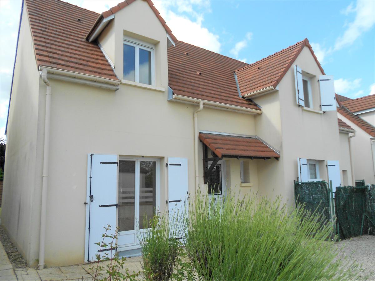 Maison 6 pièces 138 m² · à Le Perray-en-Yvelines · 137,7 m² · 370 000 €