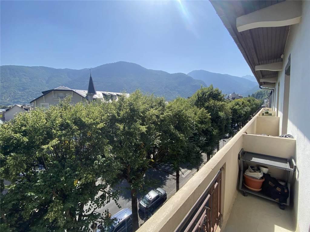 Appartement 3 pièces 77 m² · à Bagnères-de-Luchon · 77 m² · 160 000 €