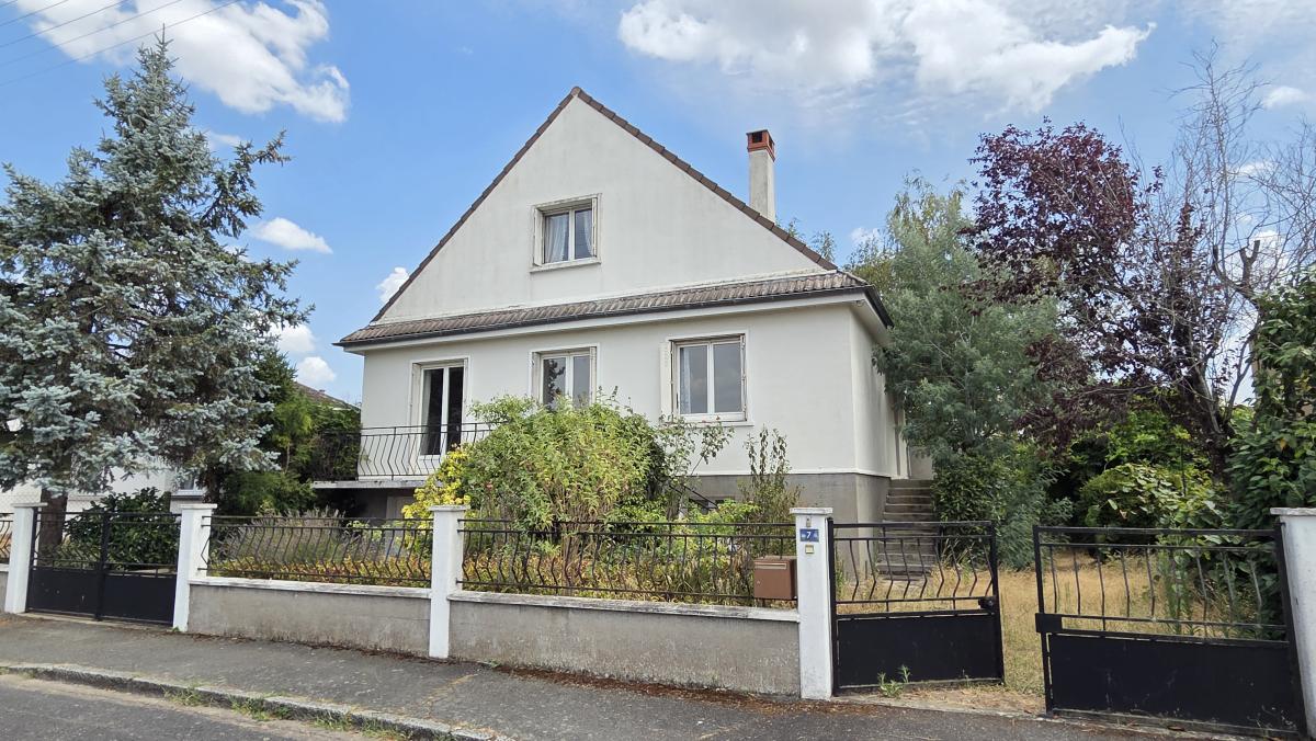Maison 5 pièces 110 m² · à Châteauneuf-sur-Loire · 110,2 m² · 177 920 €