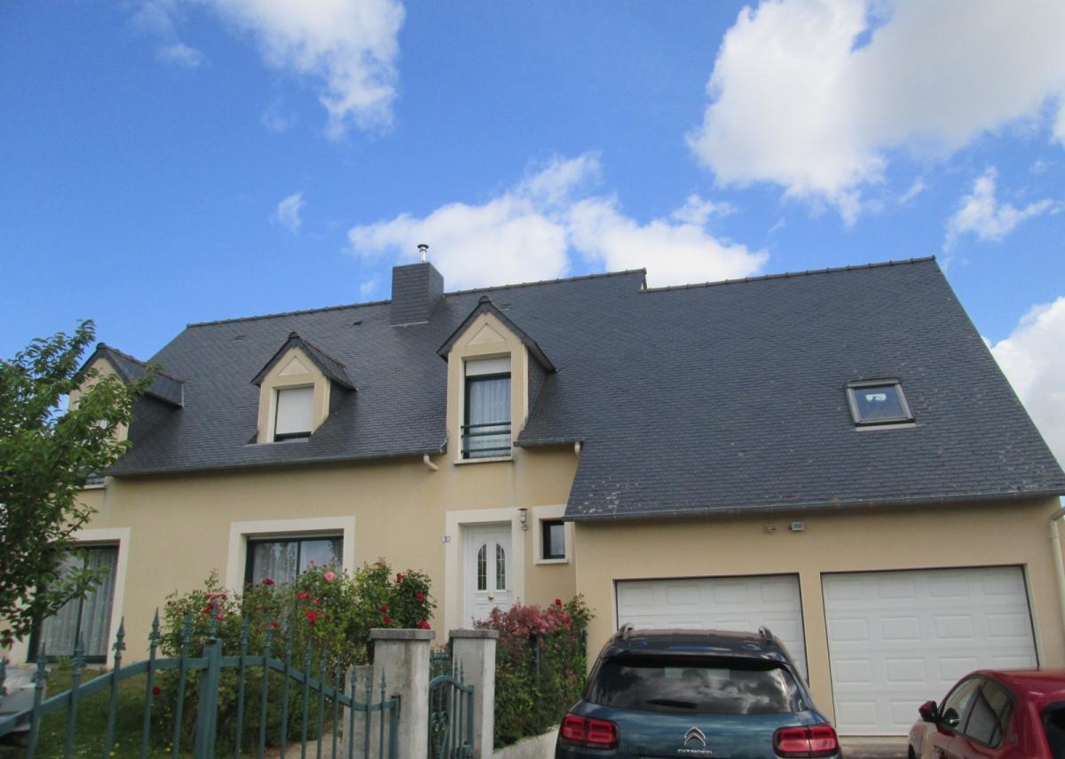 Maison 173 m² · à Hénanbihen · 173 m² · 351 700 €