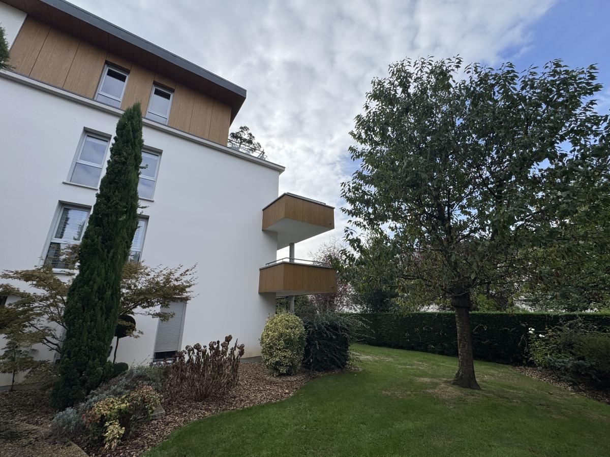 Appartement 5 pièces 96 m² · à Bois-Guillaume · 96 m² · 369 000 €