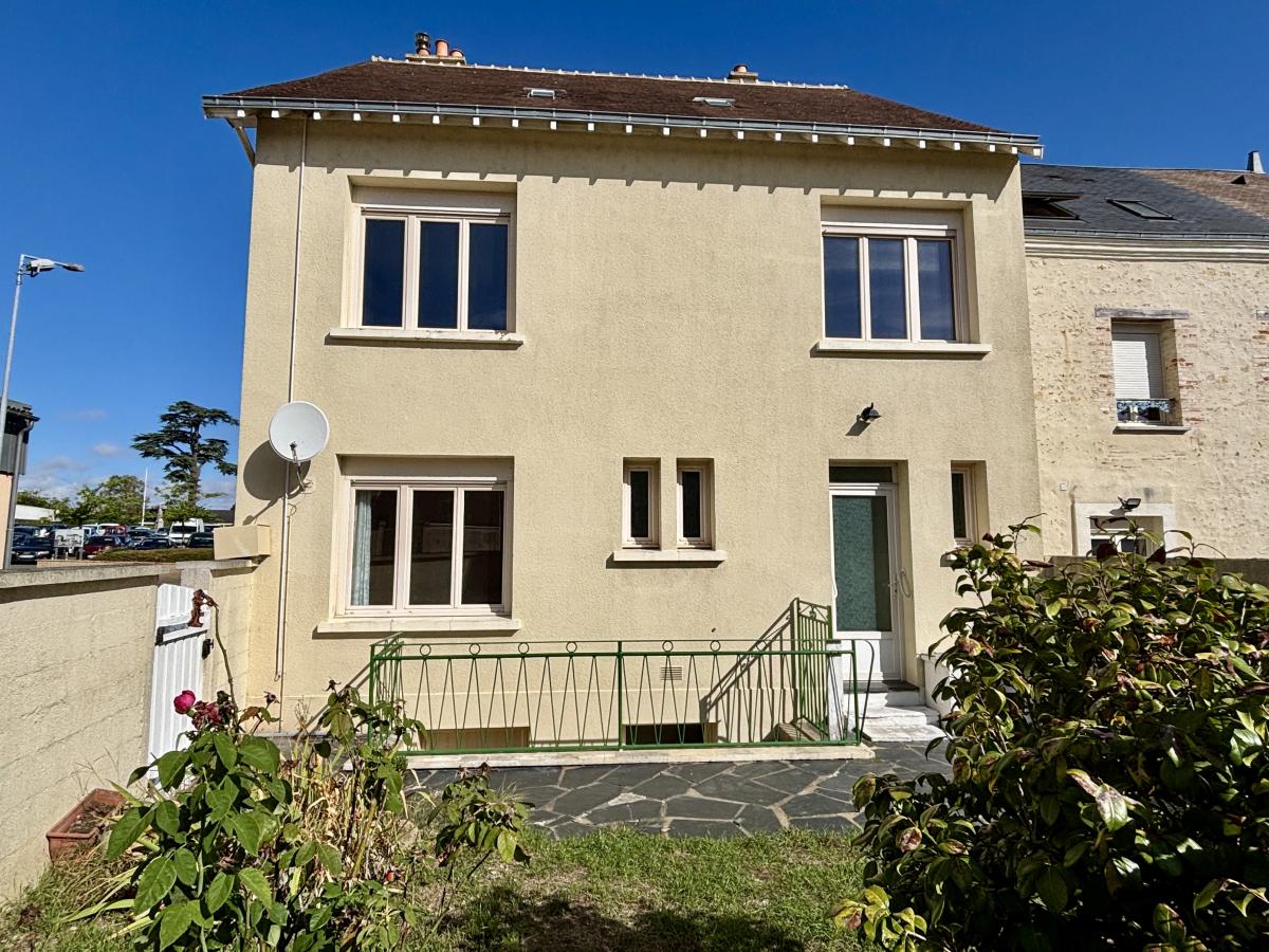 Maison 6 pièces 148 m² · à Beaumont-sur-Sarthe · 148 m² · 141 660 €