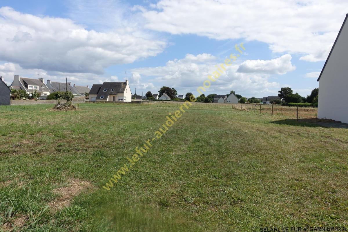 Réseau des notaires · à Pouldreuzic · 89 475 €