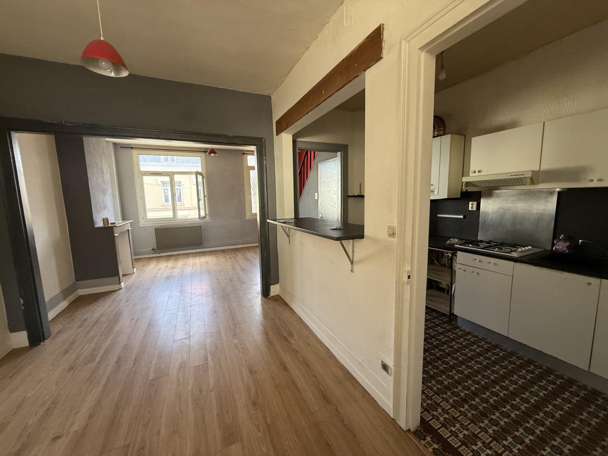 Appartement 75 m² · à Saint-Omer · 74,8 m² · 126 000 €