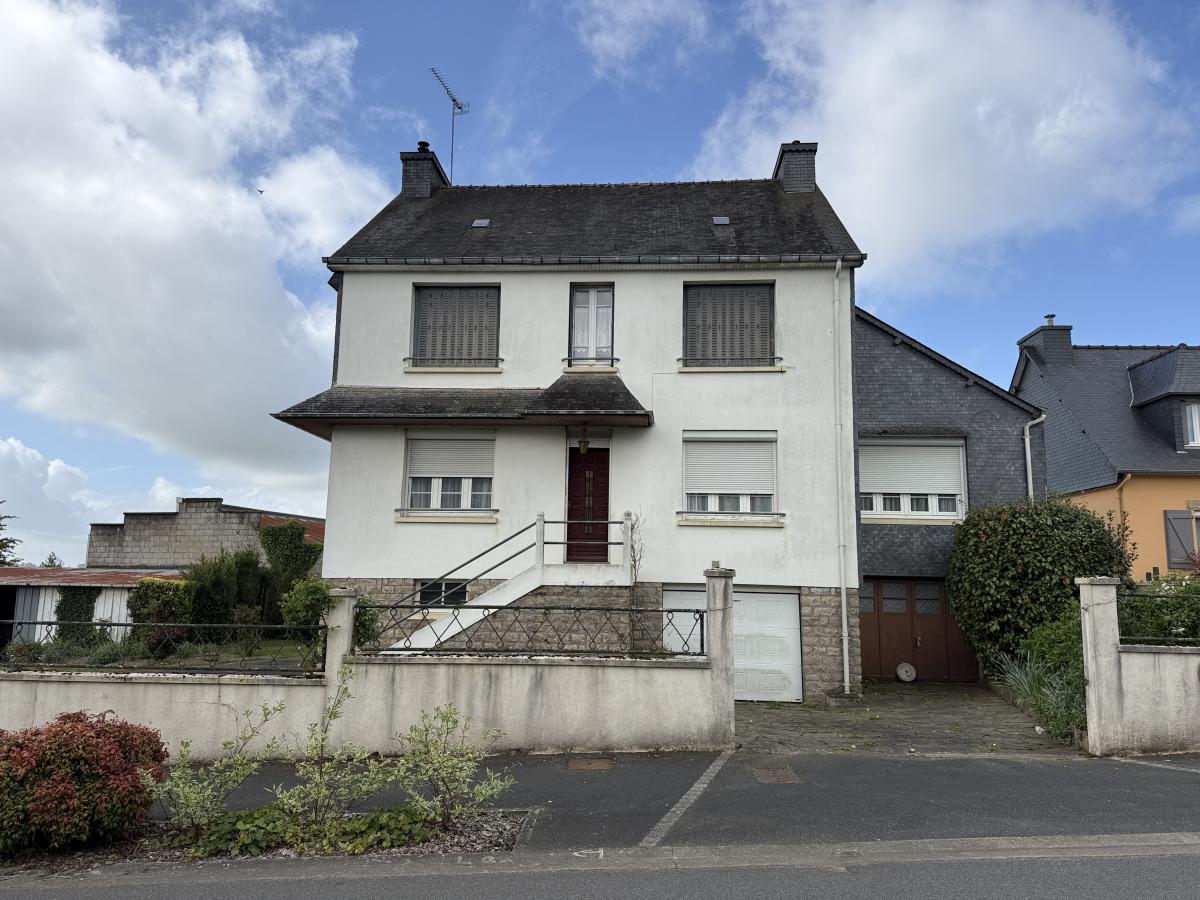 Maison 160 m² · à Plémet · 159,7 m² · 146 480 €