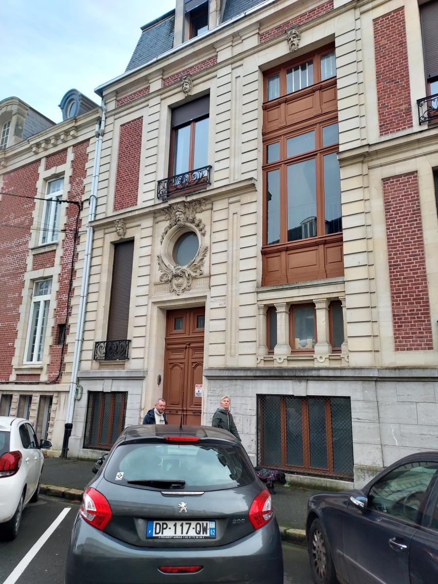 Appartement 174 m² · à Arras · 173,6 m² · 322 400 €