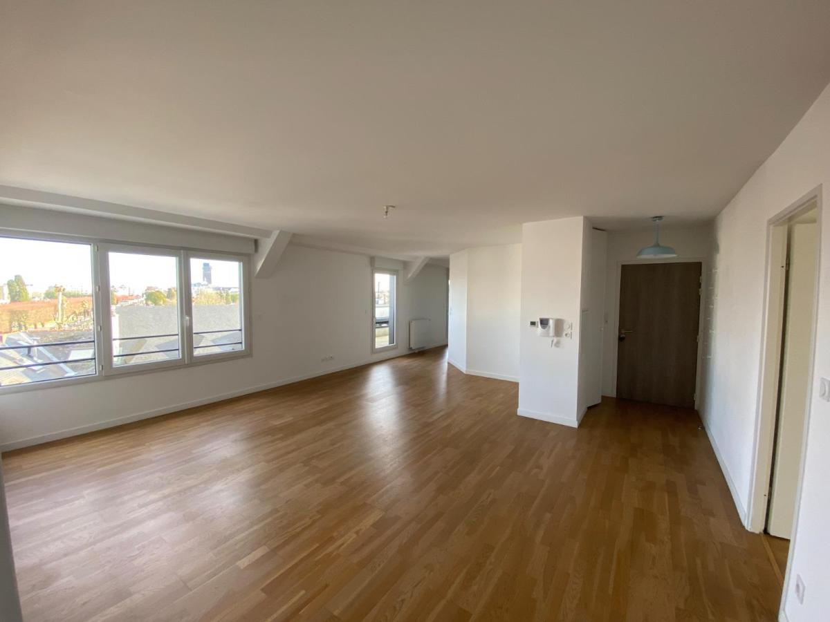 Appartement 4 pièces 141 m² · à Nantes · 140,9 m² · 1 891 €/mois