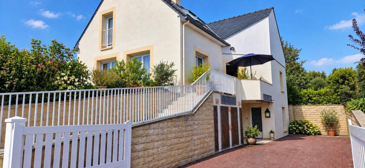 Maison 7 pièces 171 m² · à Saint-Méloir-des-Ondes · 171 m² · 894 400 €