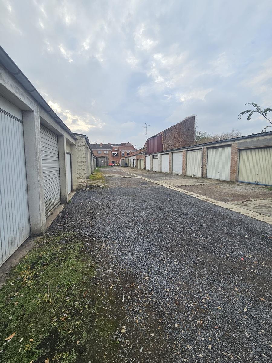 Parking 12 m² · à Armentières · 12 m² · 11 000 €