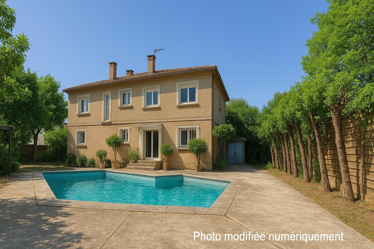Maison 8 pièces 180 m² · à Montpellier · 180 m² · 399 000 €
