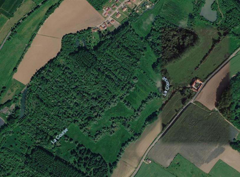 Terrain 8061 m² · à Estréelles · 19 000 €