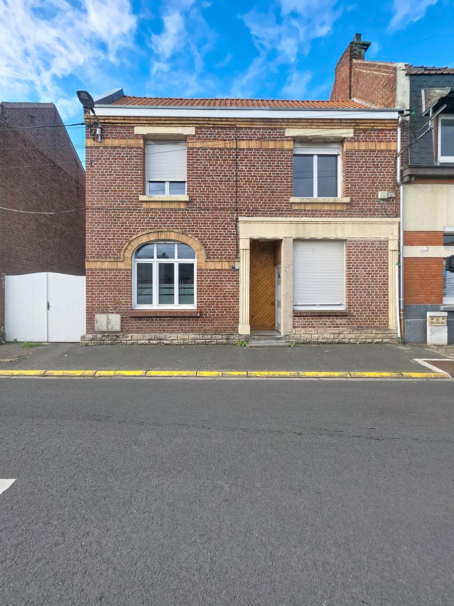 Maison 7 pièces 73 m² · à Haillicourt · 73 m² · 159 000 €