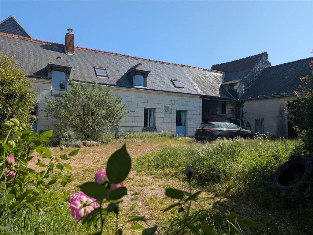 Maison 5 pièces 127 m² · à Sainte-Catherine-de-Fierbois · 127 m² · 210 000 €