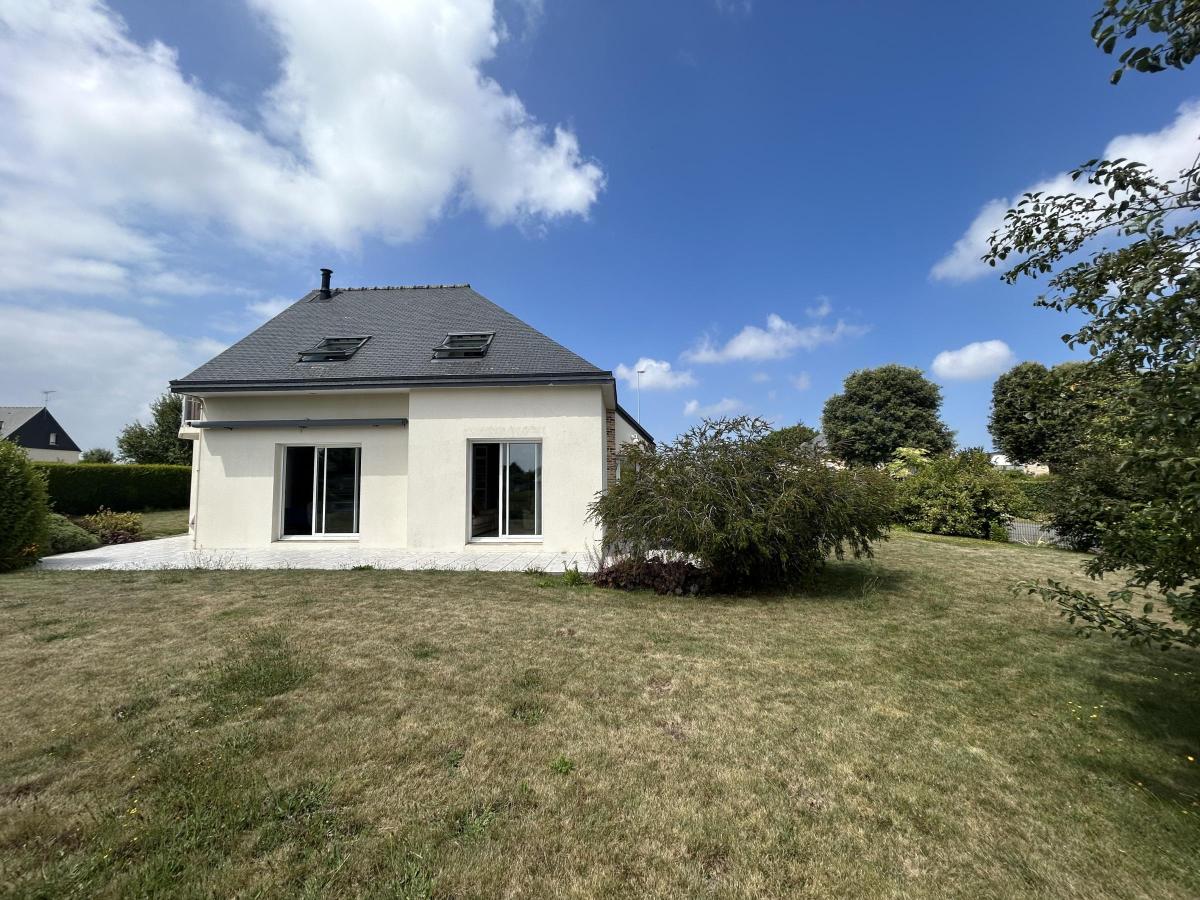Maison 5 pièces 128 m² · à Plémy · 127,5 m² · 250 000 €