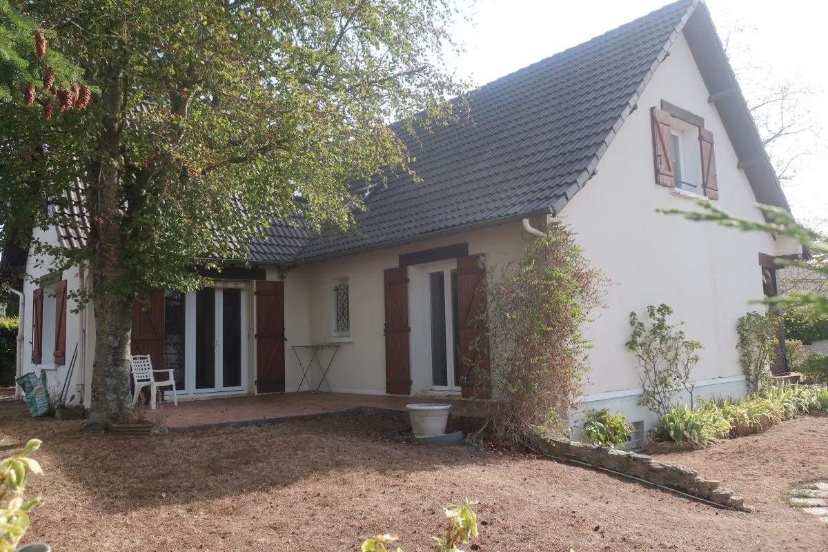 Maison 151 m² · à Bourges · 151 m² · 212 000 €