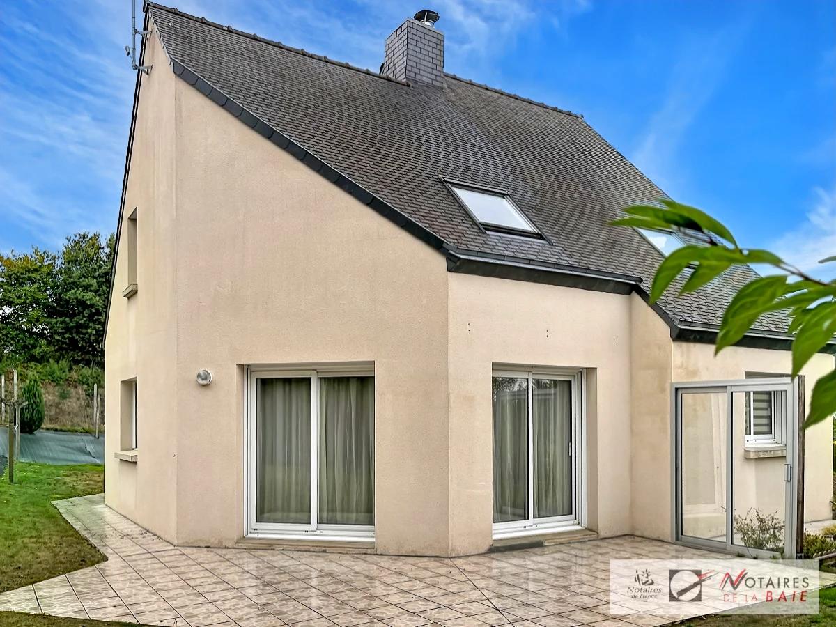 Maison 6 pièces 130 m² · à Saint-Brandan · 130 m² · 271 800 €
