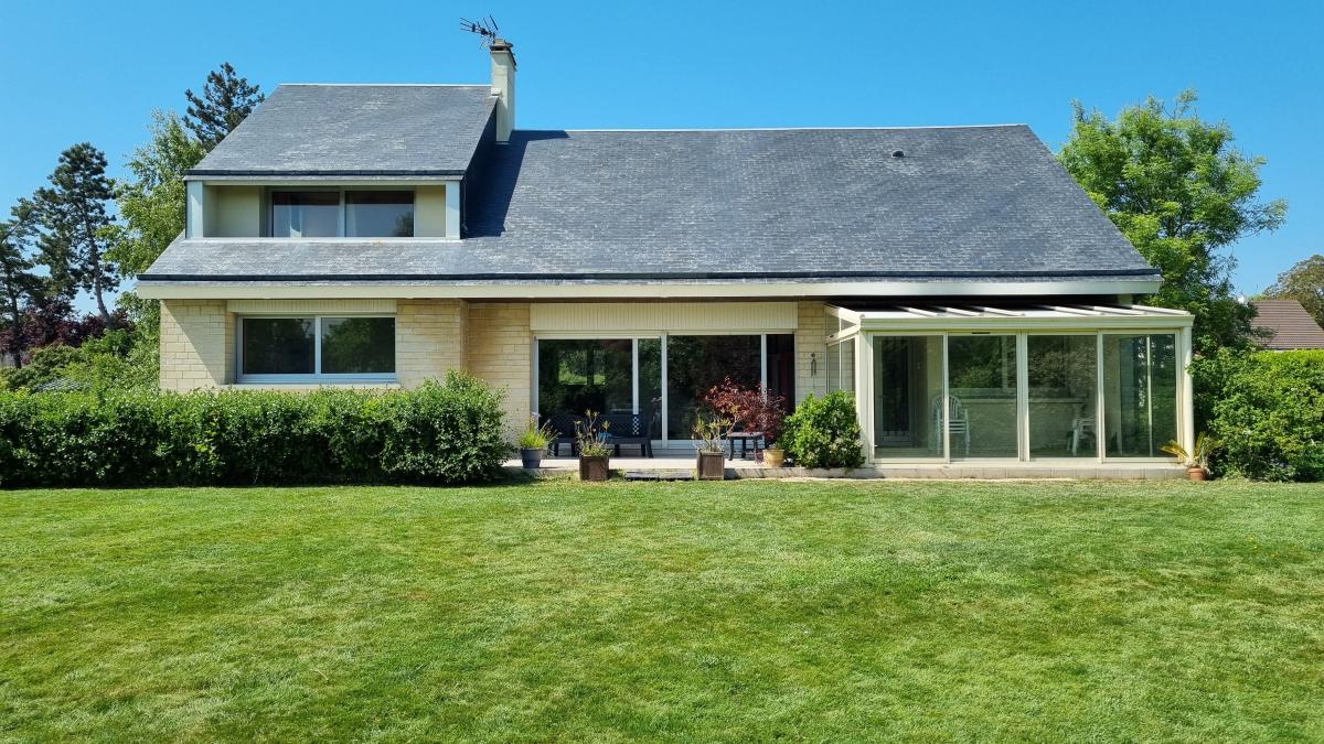 Maison 7 pièces 221 m² · à Thue Et Mue · 221 m² · 417 900 €