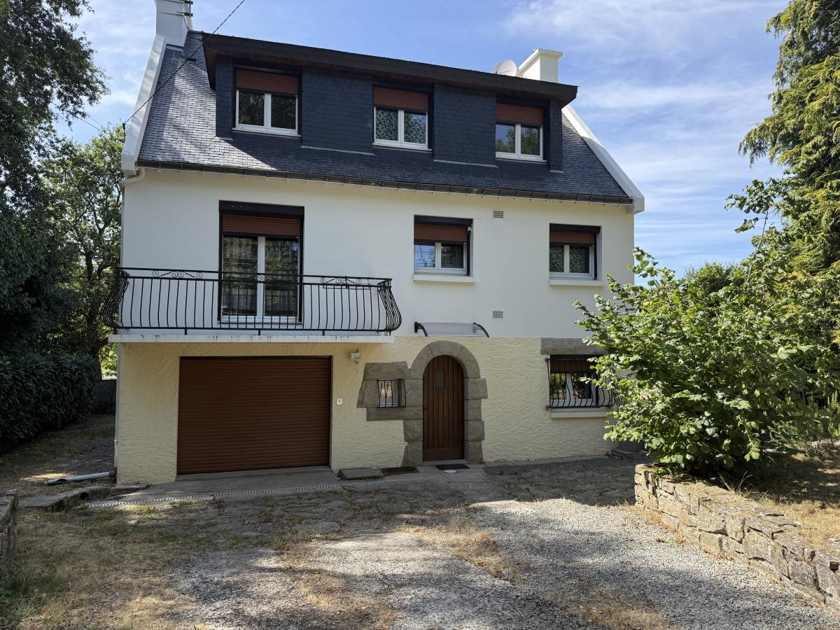 Maison 5 pièces 120 m² · à Theix · 120 m² · 353 410 €
