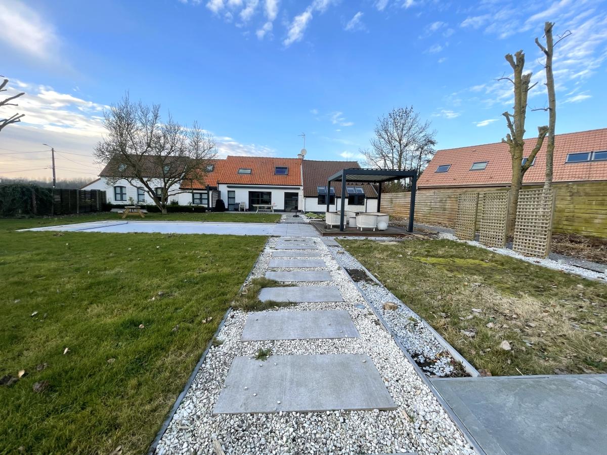 Maison 6 pièces 209 m² · à Tilloy-lez-Marchiennes · 208,7 m² · 500 000 €