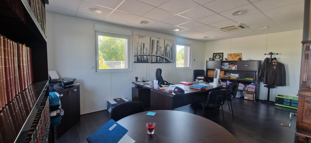 Local commercial 88 m² · à Gondecourt · 87,5 m² · 179 100 €