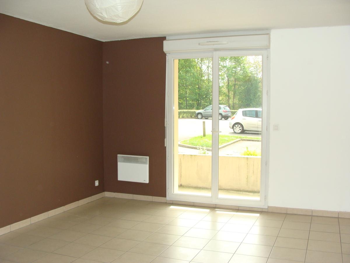 Appartement 3 pièces 47 m² · à Hénin-Beaumont · 46,8 m² · 490 €/mois