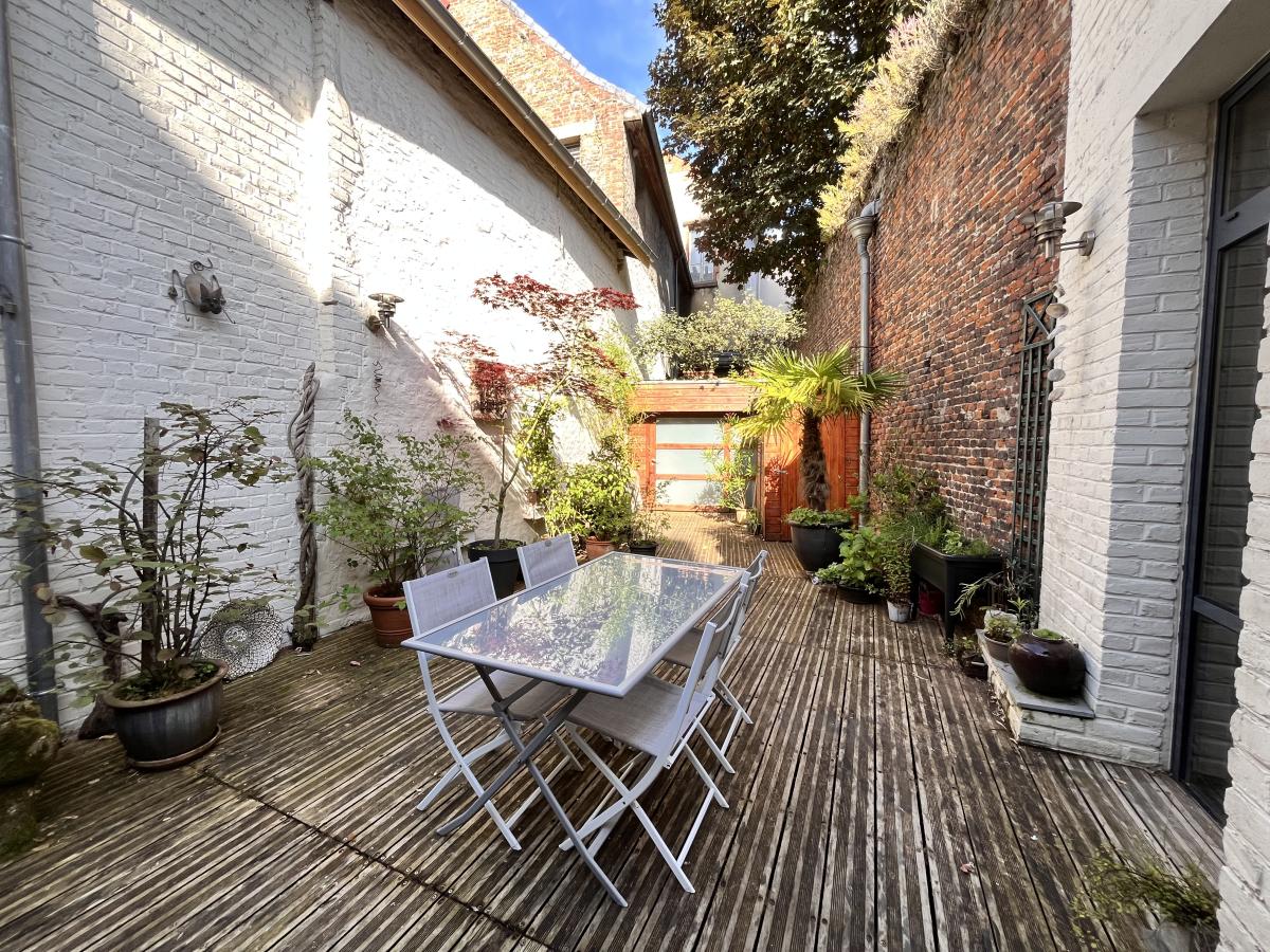Maison 9 pièces 213 m² · à Douai · 213 m² · 299 000 €