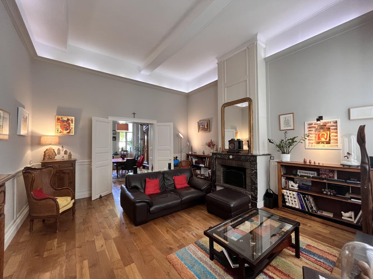 Maison 9 pièces 210 m² · à Douai · 210 m² · 299 000 €
