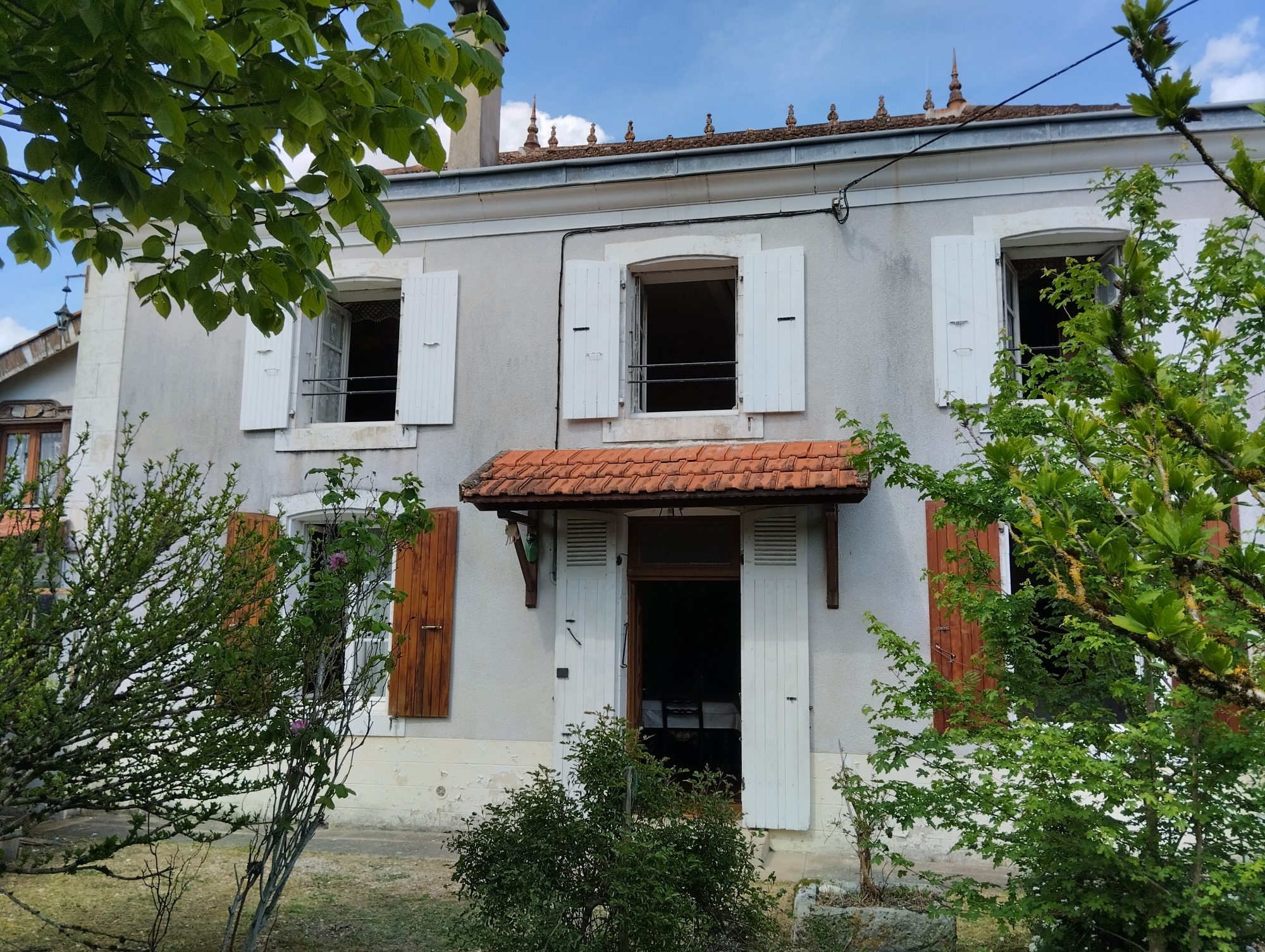 Maison 9 pièces 148 m² · à Loubigné · 148 m² · 42 800 €