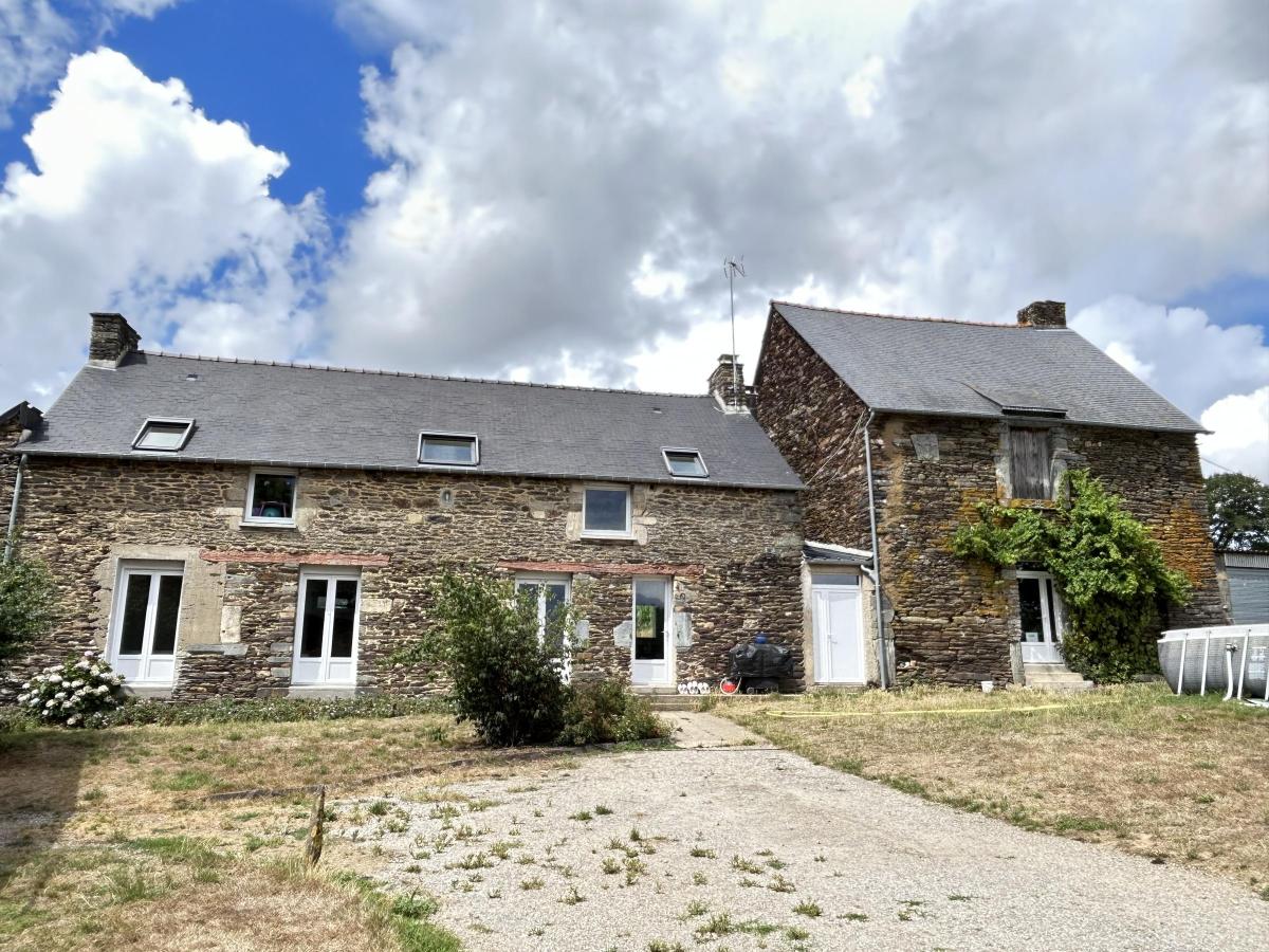 Maison 7 pièces 155 m² · à Monteneuf · 155 m² · 446 700 €