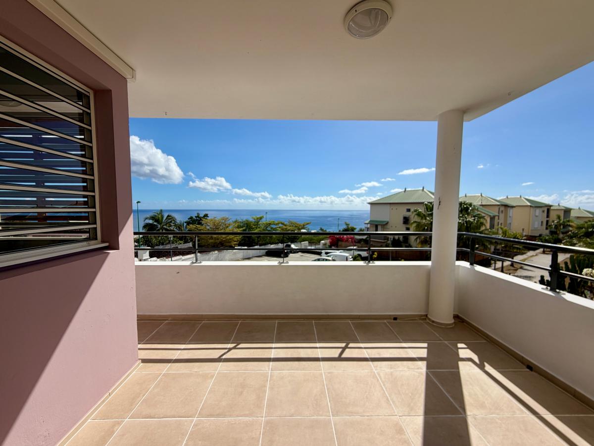 Appartement 3 pièces 65 m² · à Saint-Gilles les Bains · 65 m² · 356 300 €