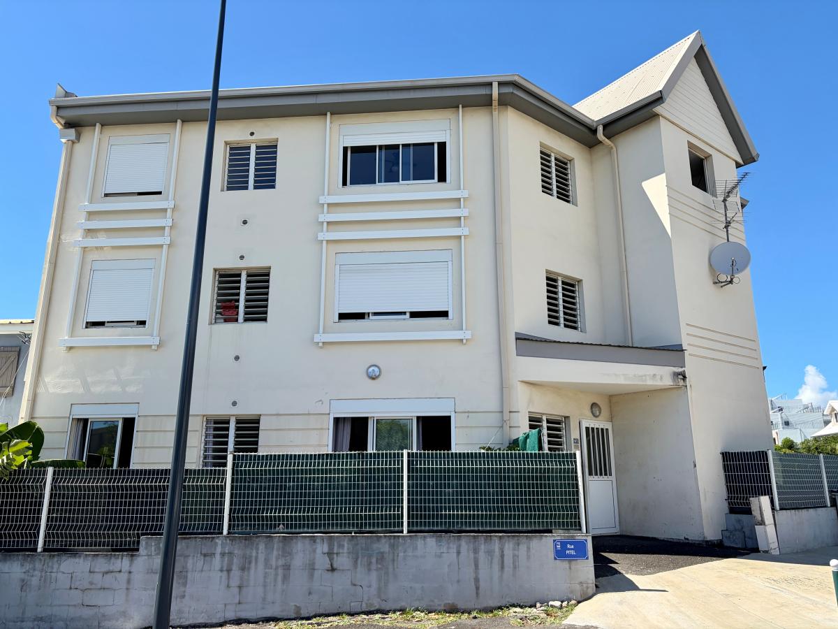 Immeuble 2 pièces 765 m² · à Saint-Denis · 765 m² · 1 456 000 €