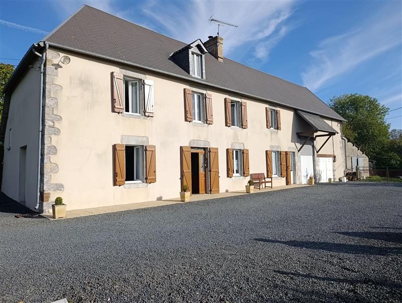 Maison 6 pièces 151 m² · à Roncey · 151 m² · 188 200 €