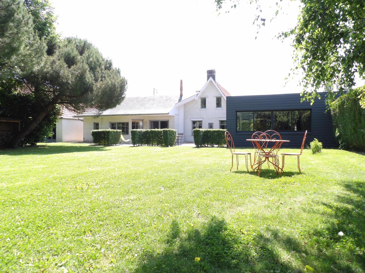 Maison 5 pièces 252 m² · à Rebreuve-Ranchicourt · 252 m² · 445 000 €