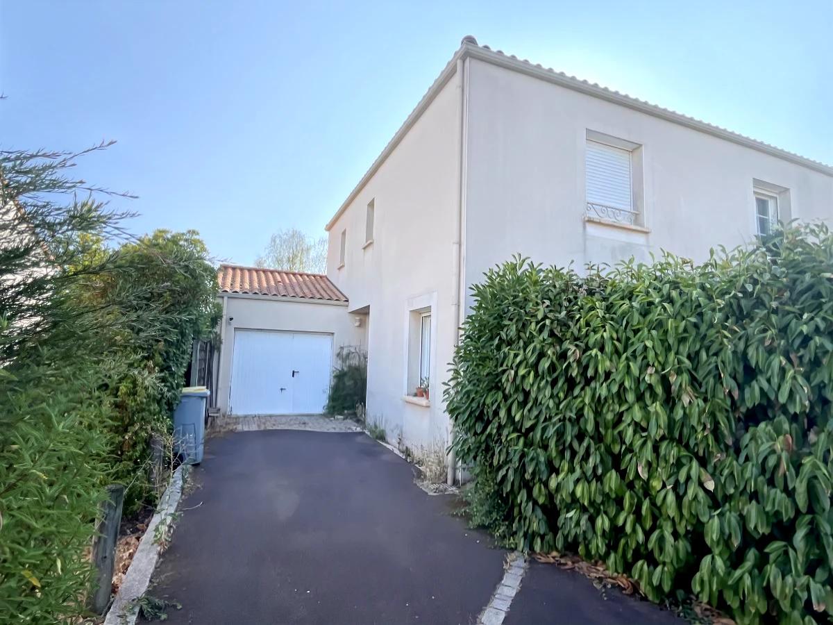 Maison 6 pièces 148 m² · à Les Sorinières · 147,6 m² · 457 600 €