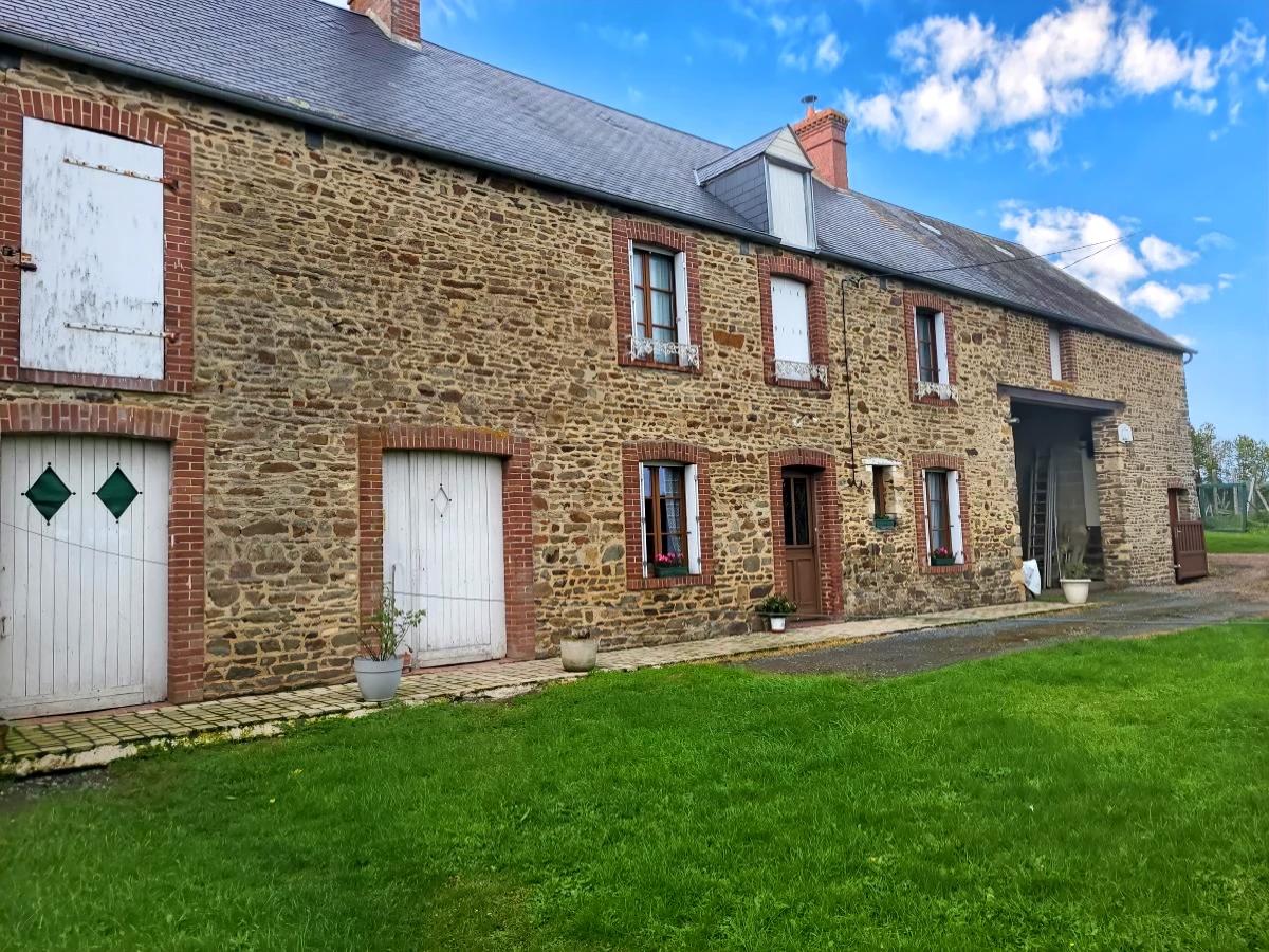 Maison 5 pièces 110 m² · aux Monts d'Aunay · 110 m² · 186 500 €