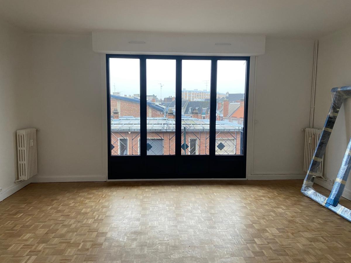 Appartement 3 pièces 80 m² · à Valenciennes · 80 m² · 710 €/mois