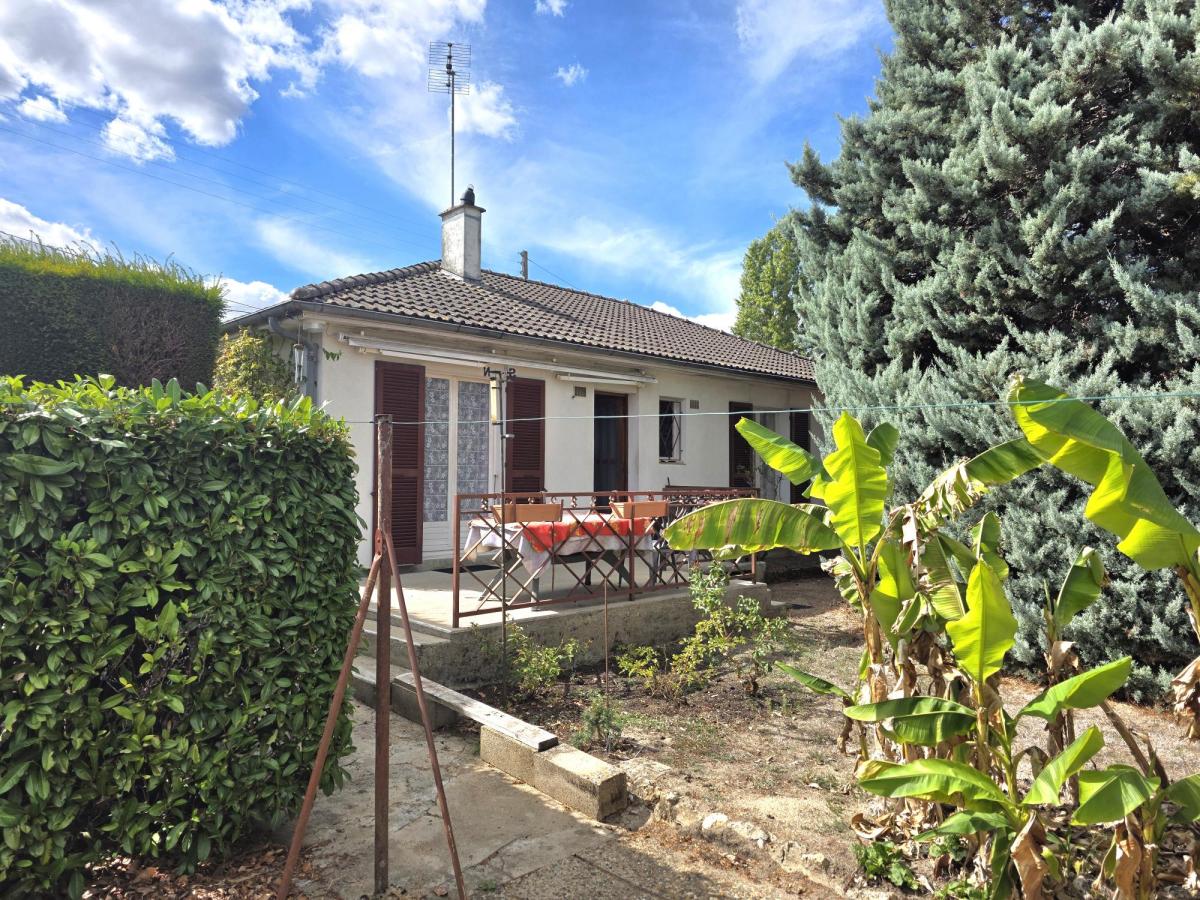 Maison 3 pièces 75 m² · à Foëcy · 75 m² · 81 472 €