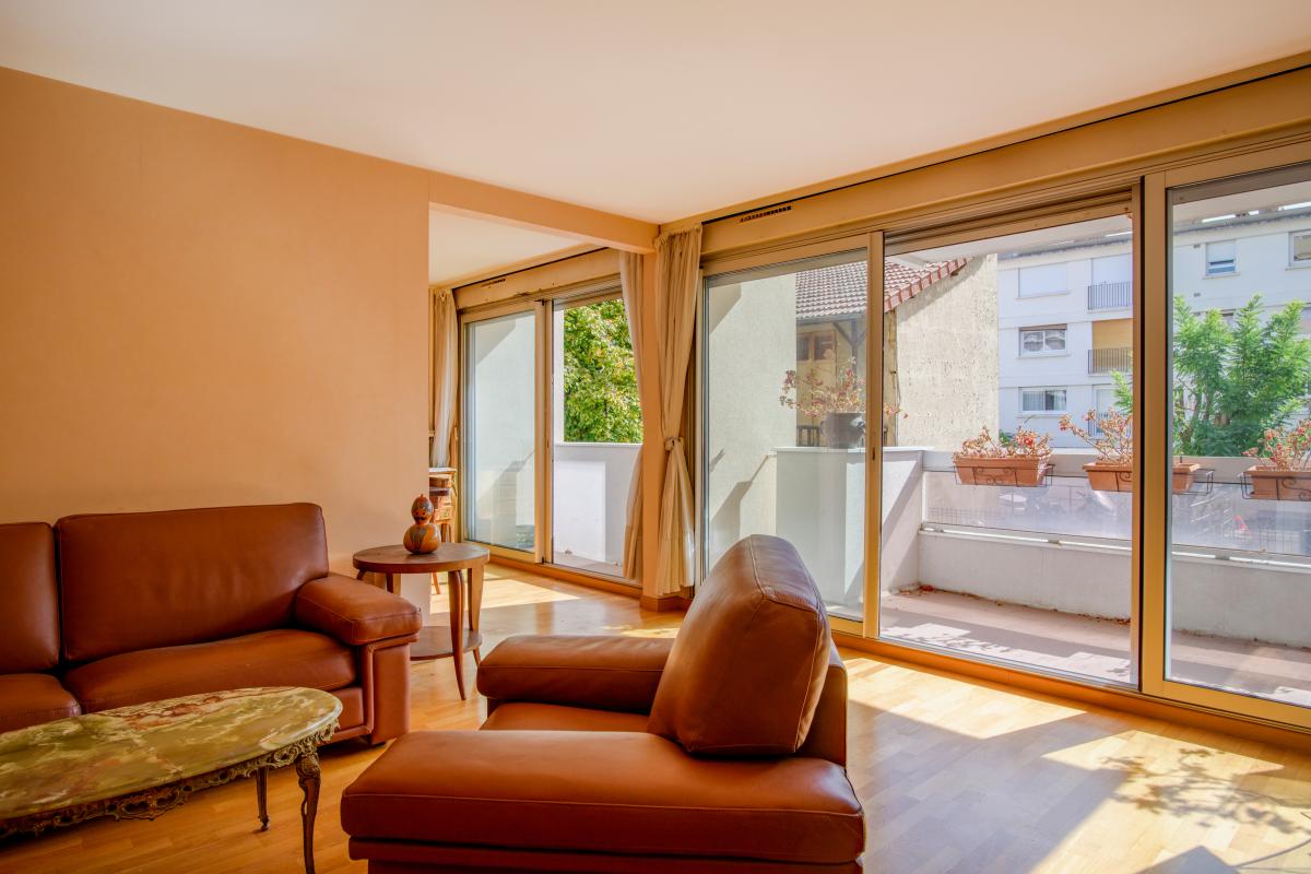 Appartement 4 pièces 81 m² · à Courbevoie · 81,1 m² · 415 000 €
