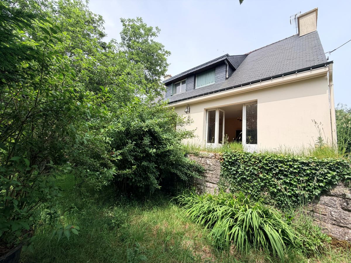 Maison 6 pièces 119 m² · à Pluvigner · 119,2 m² · 230 560 €