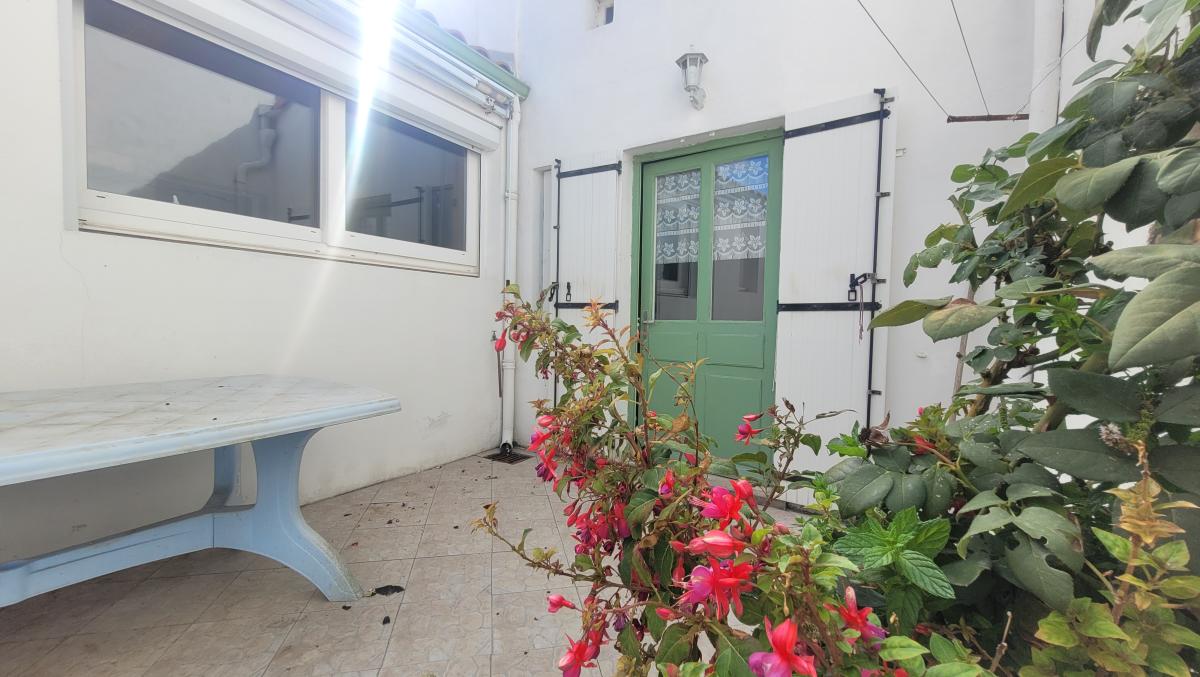Maison 4 pièces 136 m² · à Courçon · 136 m² · 218 400 €