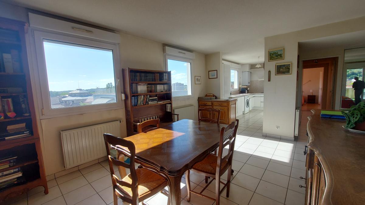 Appartement 5 pièces 103 m² · à Besançon · 103,3 m² · 249 000 €