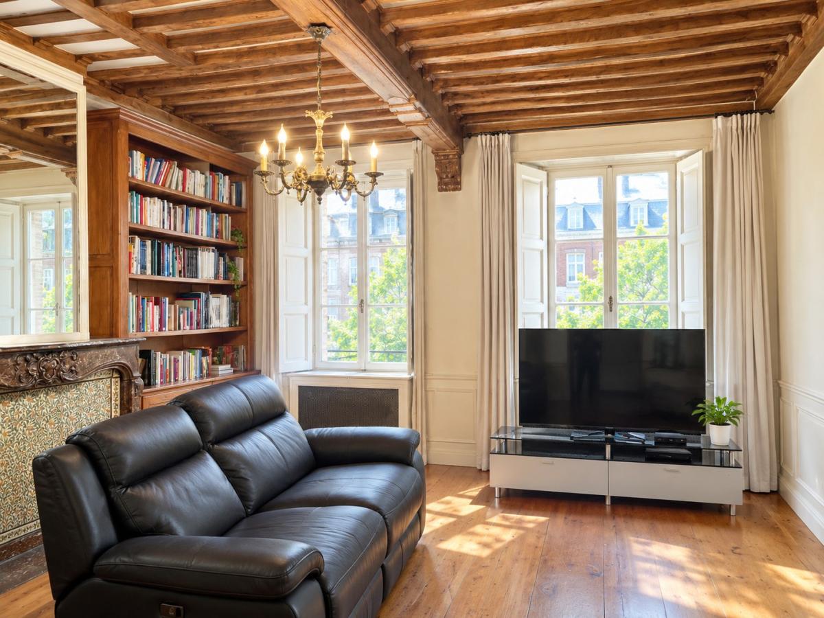 Maison 10 pièces 254 m² · à Lille · 254,4 m² · 978 500 €
