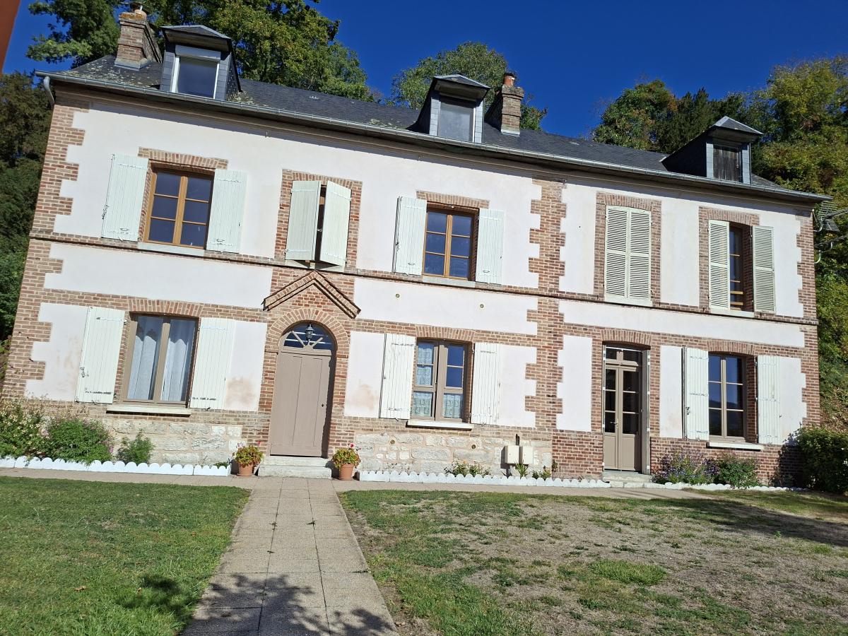 Appartement 4 pièces 76 m² · à Val-de-la-Haye · 75,6 m² · 850 €/mois