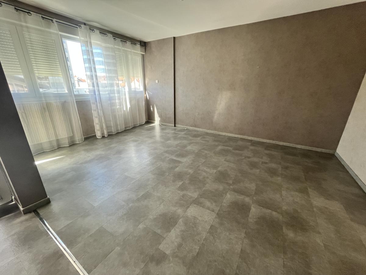Appartement 5 pièces 93 m² · à Vesoul · 93 m² · 119 000 €