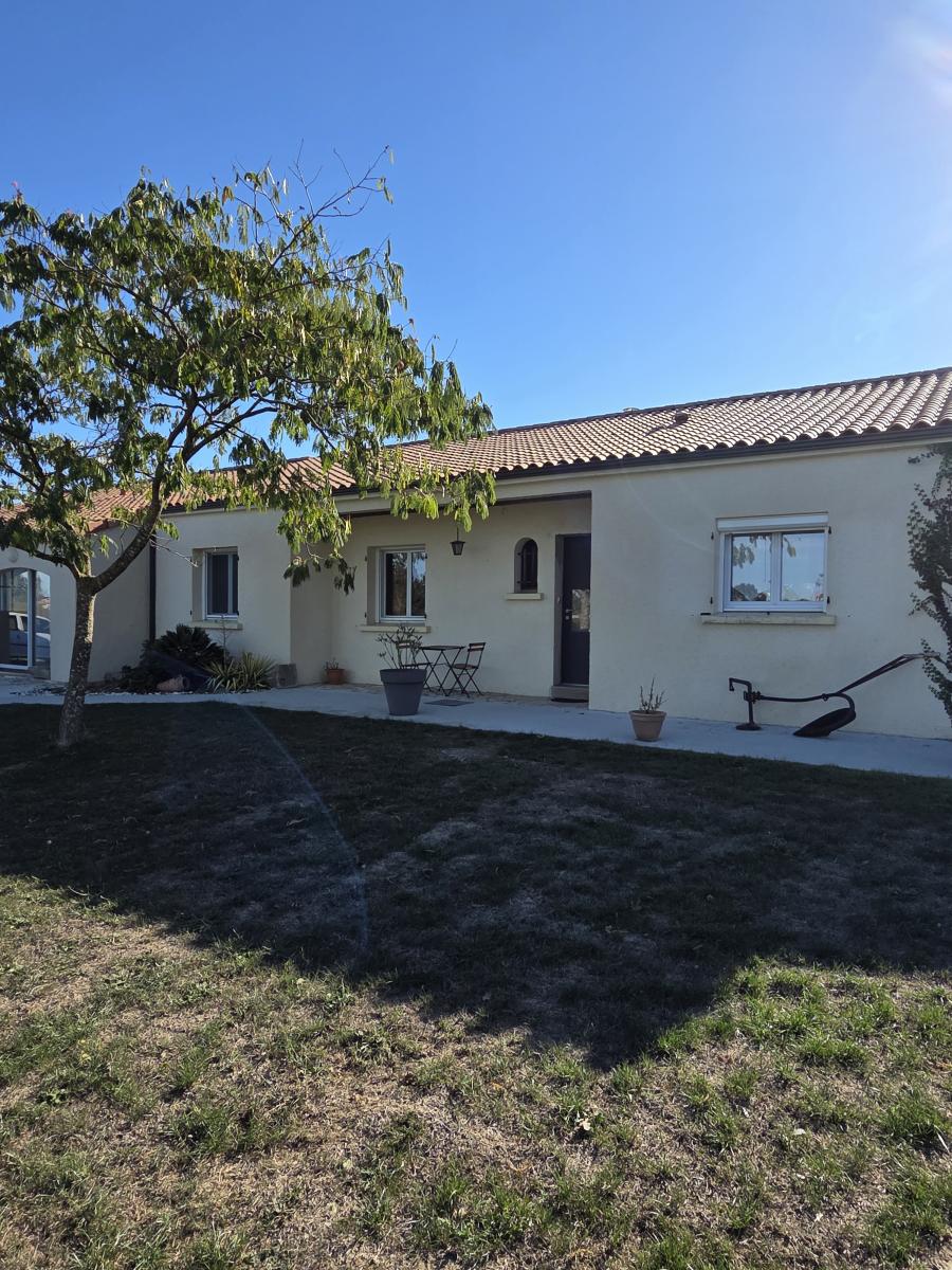 Maison 8 pièces 206 m² · à Bégrolles-en-Mauges · 206 m² · 294 280 €
