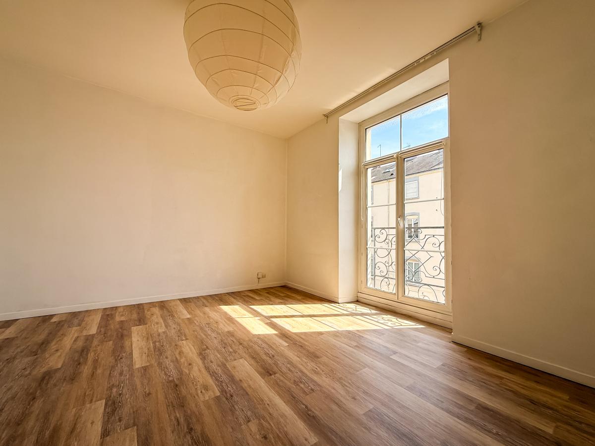 Appartement 3 pièces 57 m² · à Nantes · 56,5 m² · 168 400 €