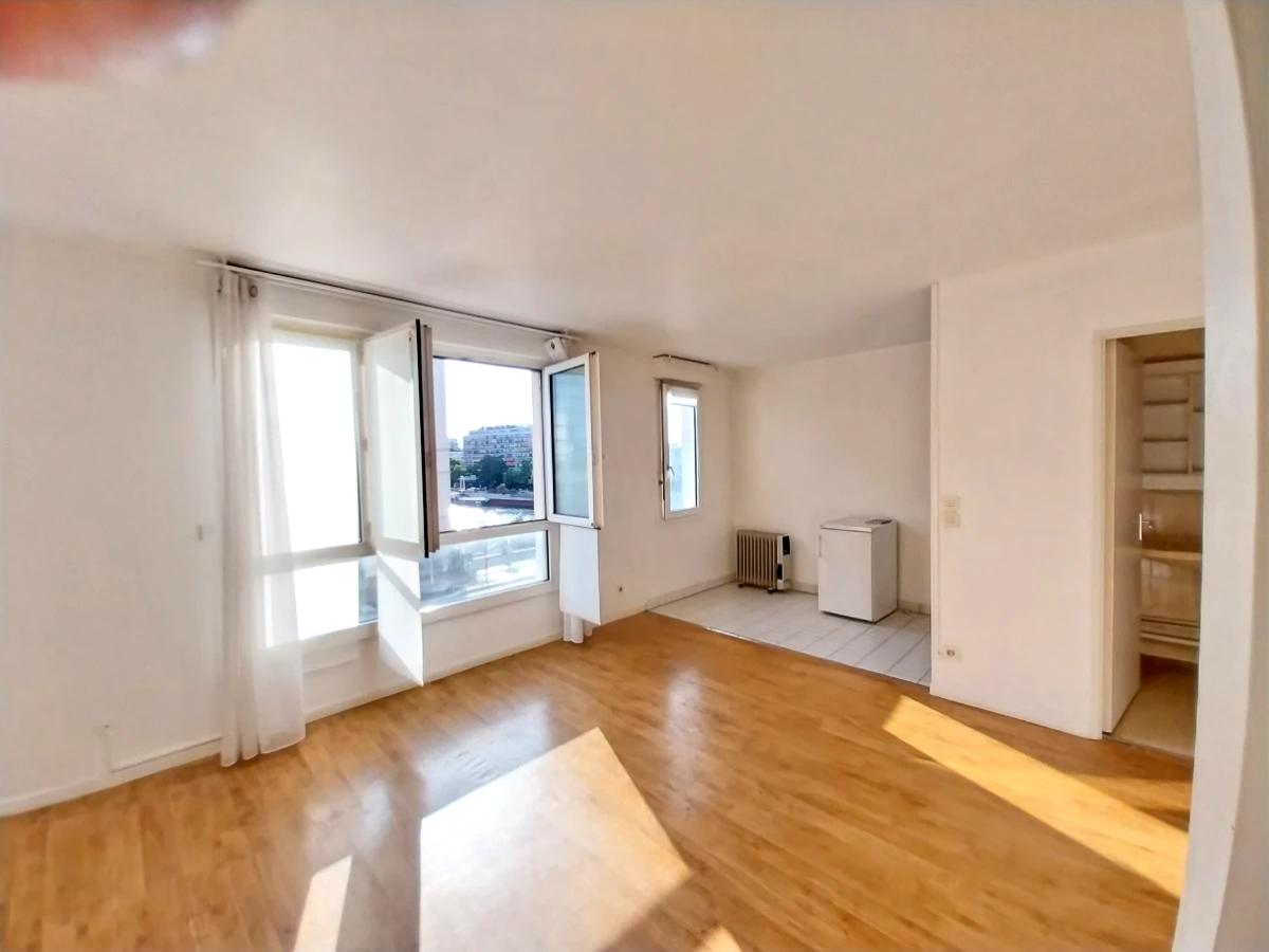 Appartement 1 pièce 29 m² · à Issy-les-Moulineaux · 29,1 m² · 250 000 €