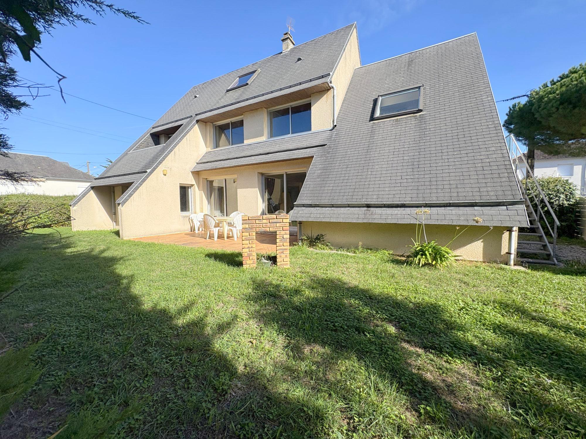 Maison 6 pièces 133 m² · à Jullouville · 133 m² · 535 600 €